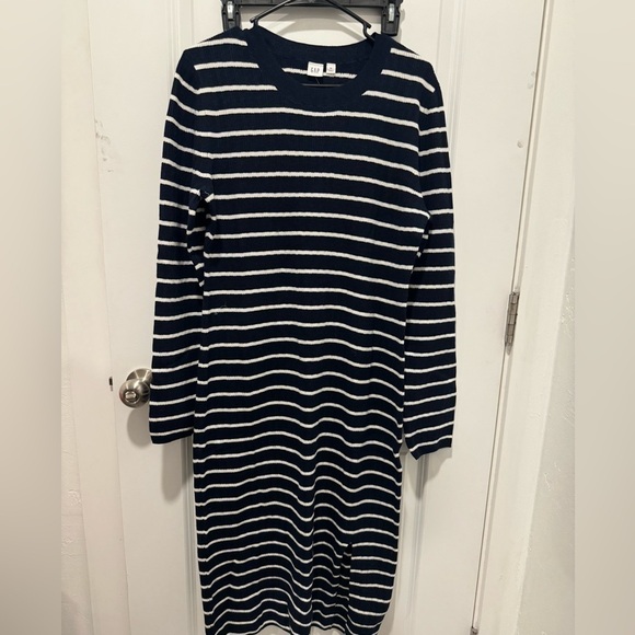 Ribbed Stripe Crewneck Midi Dress navy Stripe - Picture 1 of 1